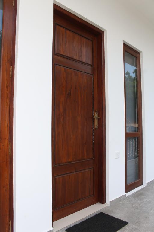 Yoho Sanorich Villa Tangalle Exteriör bild